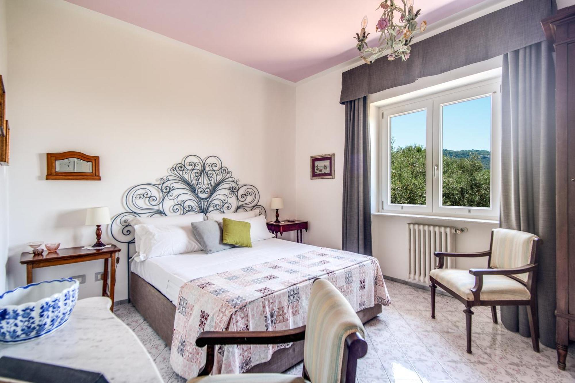 M Suites Sorrento Buitenkant foto