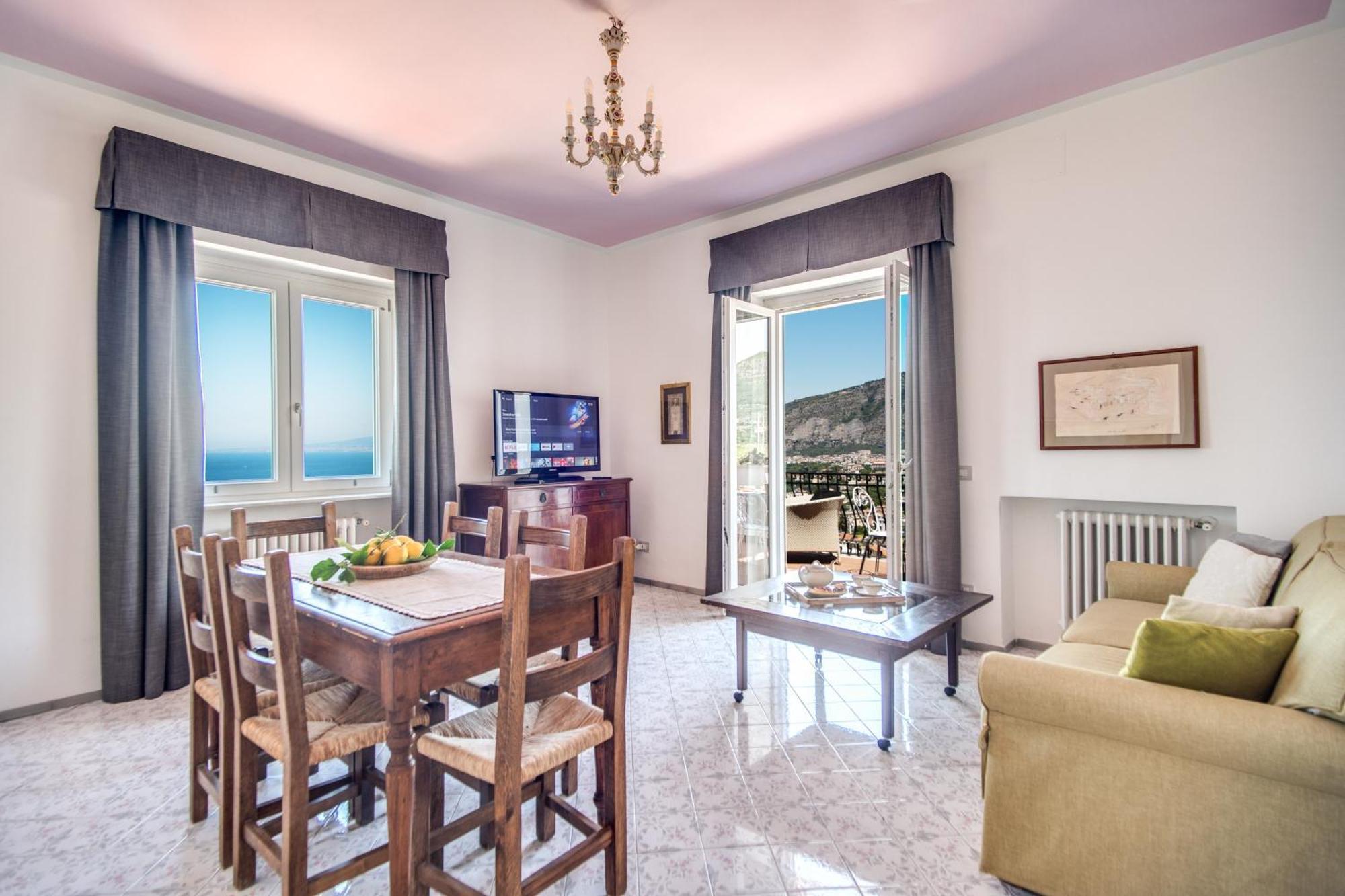 M Suites Sorrento Buitenkant foto