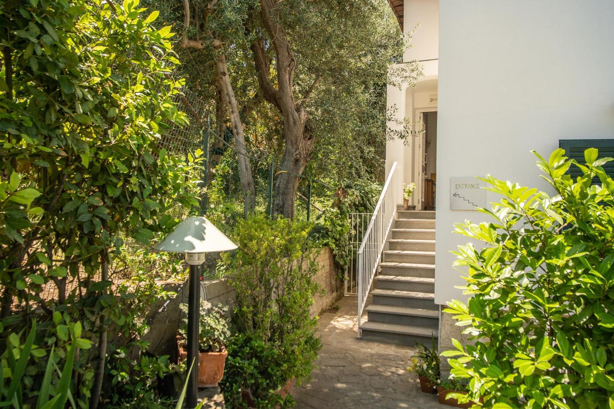 M Suites Sorrento Buitenkant foto