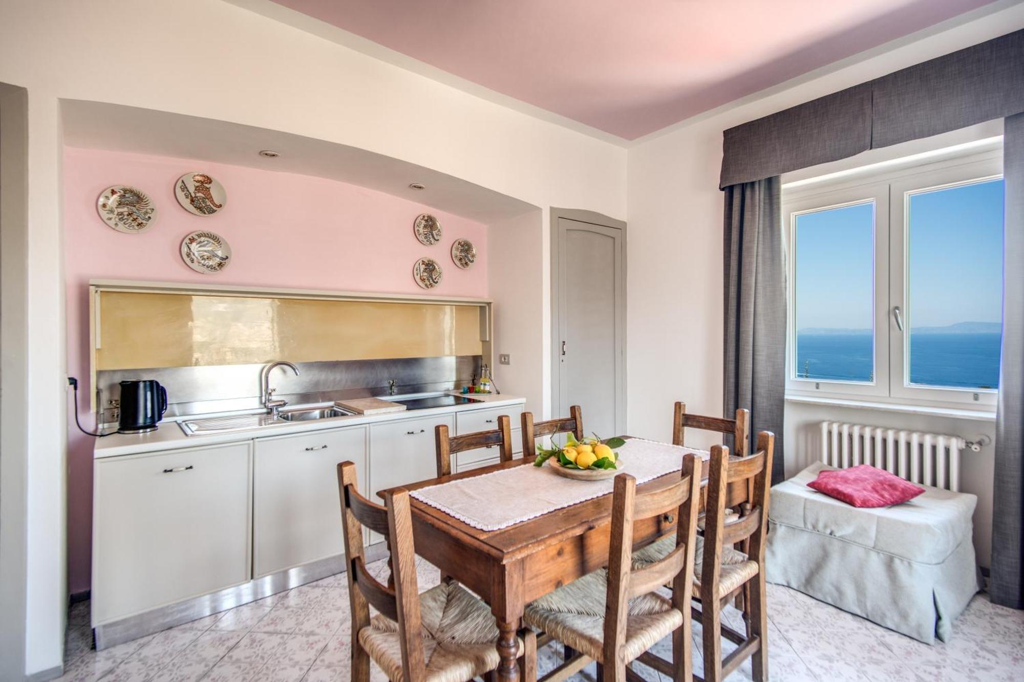 M Suites Sorrento Buitenkant foto